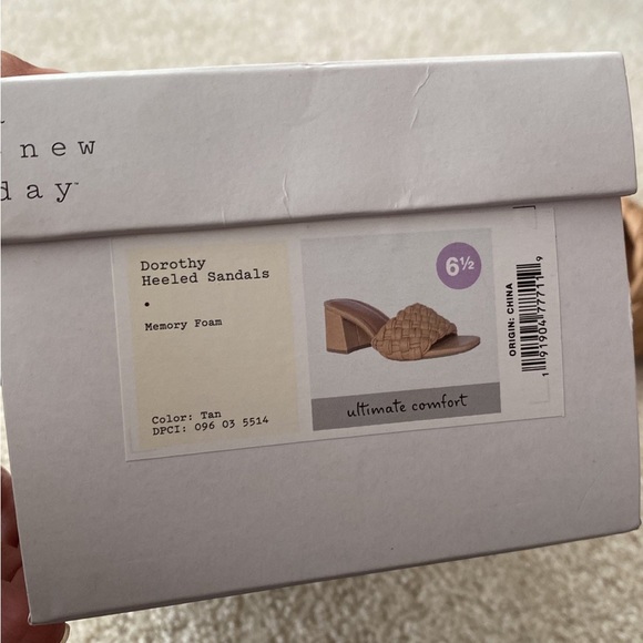 A new day Target Shoe bundle ! Perfect for dressing up or down. Cushioned - Picture 8 of 8